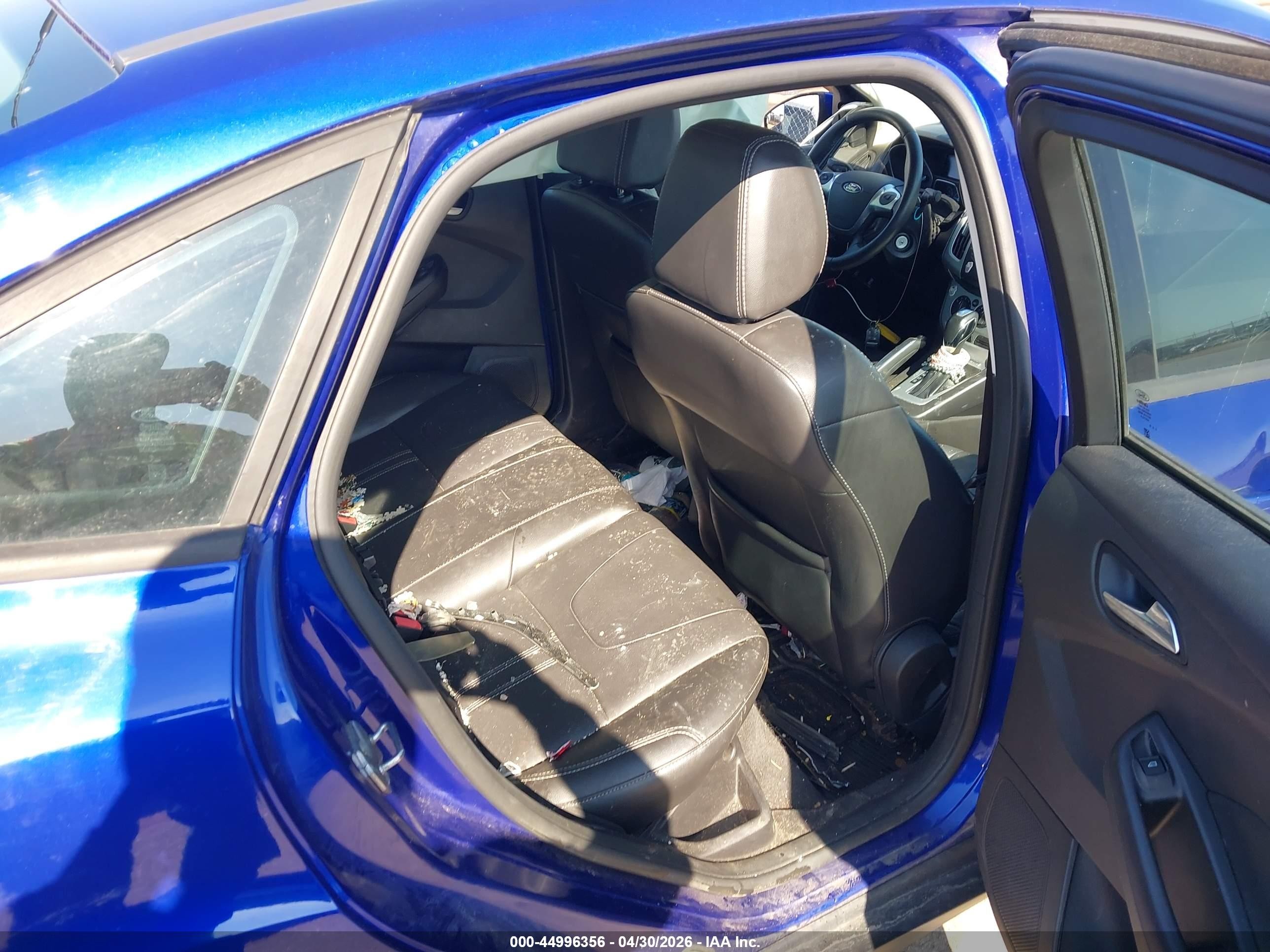 2013 Ford Focus Se Blue vin: 1FADP3F2XDL151882
