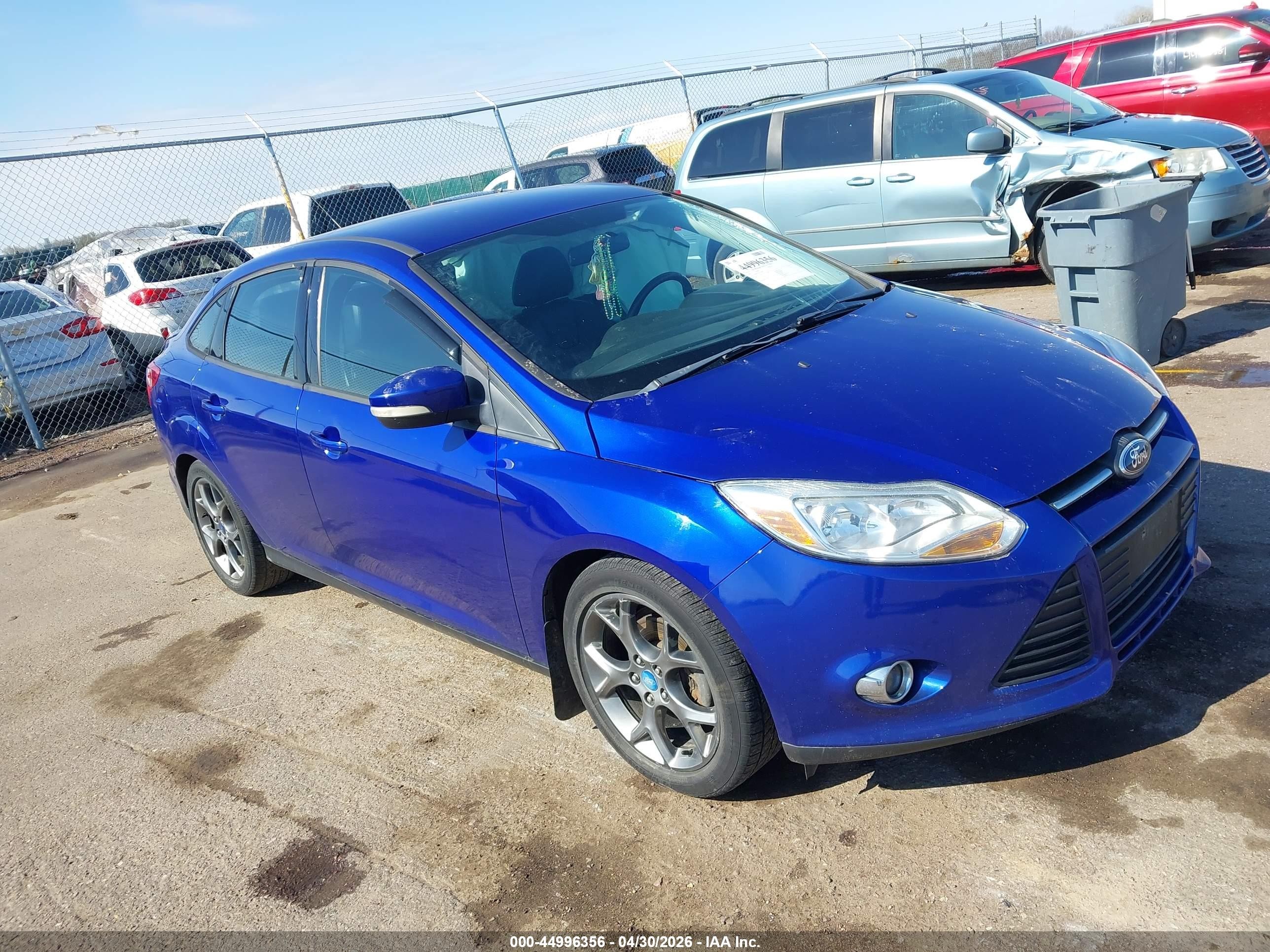2013 Ford Focus Se Blue vin: 1FADP3F2XDL151882