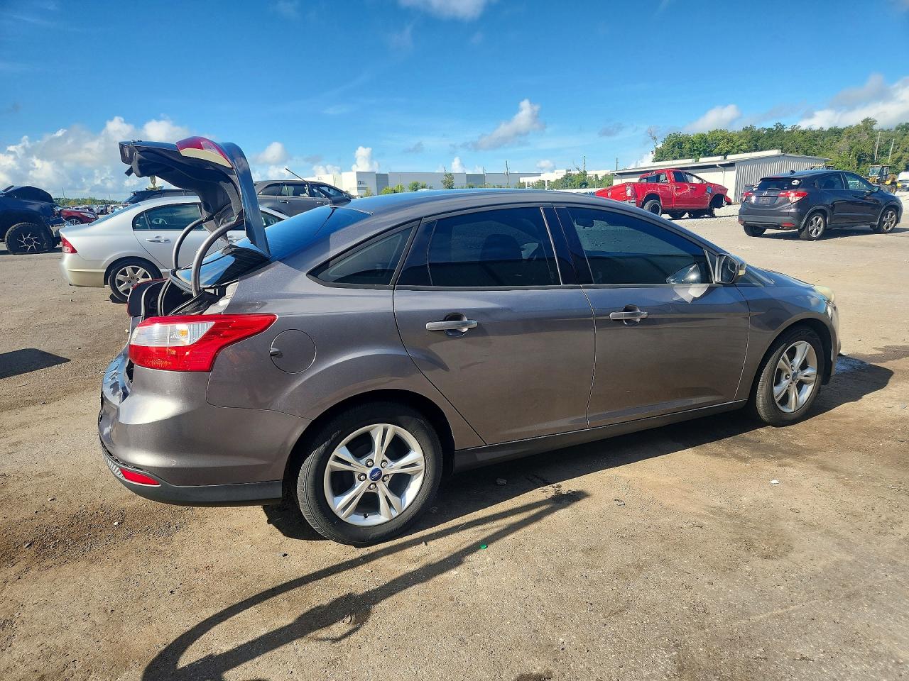 2013 Ford Focus Se Gray vin: 1FADP3F2XDL195140