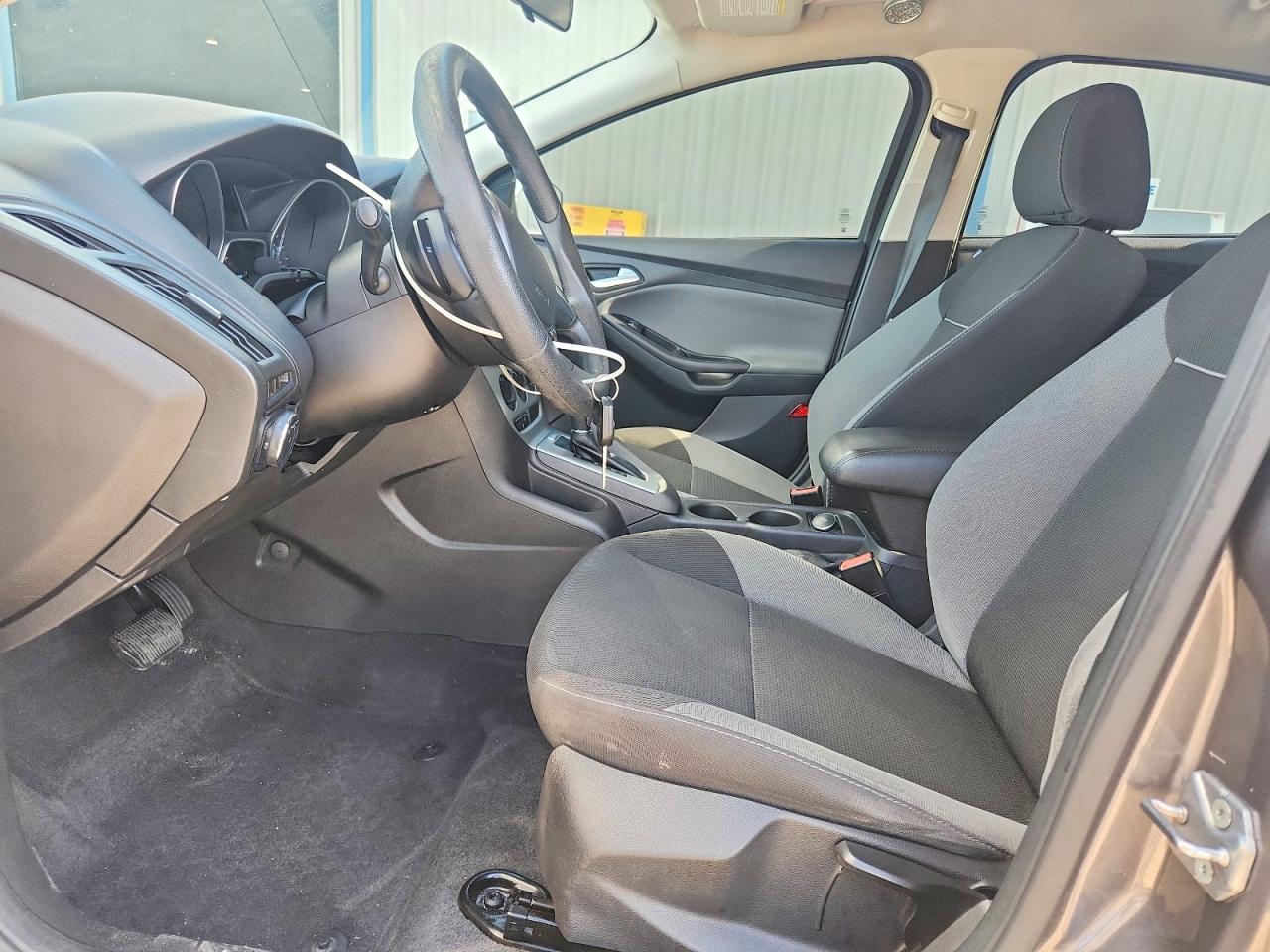 2013 Ford Focus Se Gray vin: 1FADP3F2XDL195140