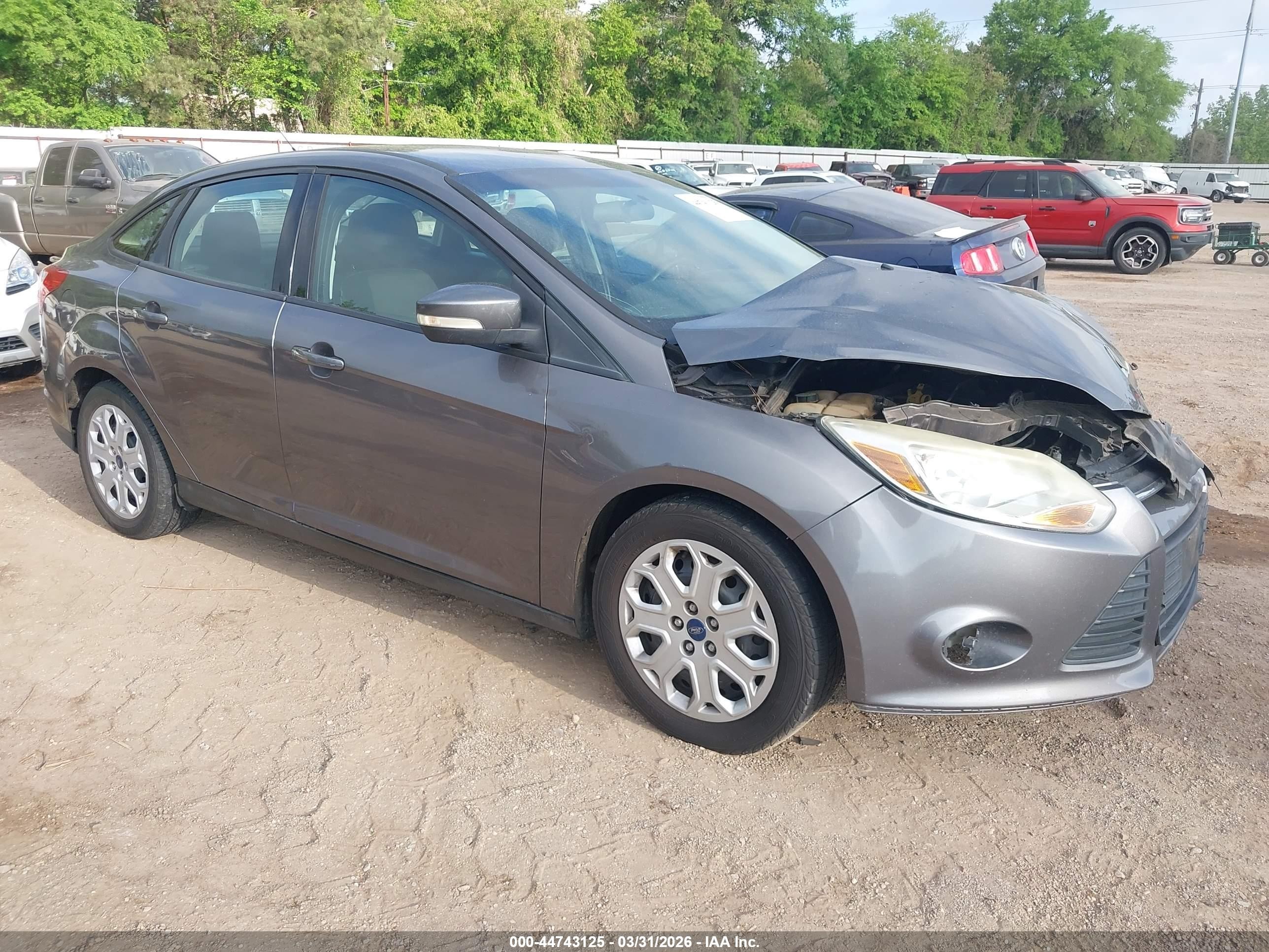 2013 Ford Focus Se Gray vin: 1FADP3F2XDL195350