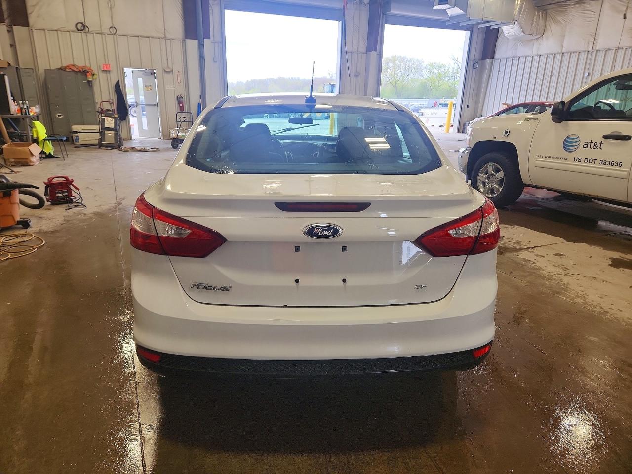 2013 Ford Focus Se White vin: 1FADP3F2XDL208405