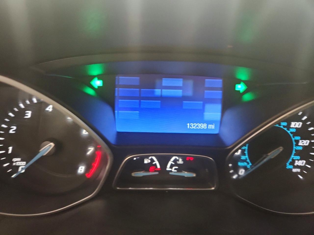 2013 Ford Focus Se White vin: 1FADP3F2XDL208405