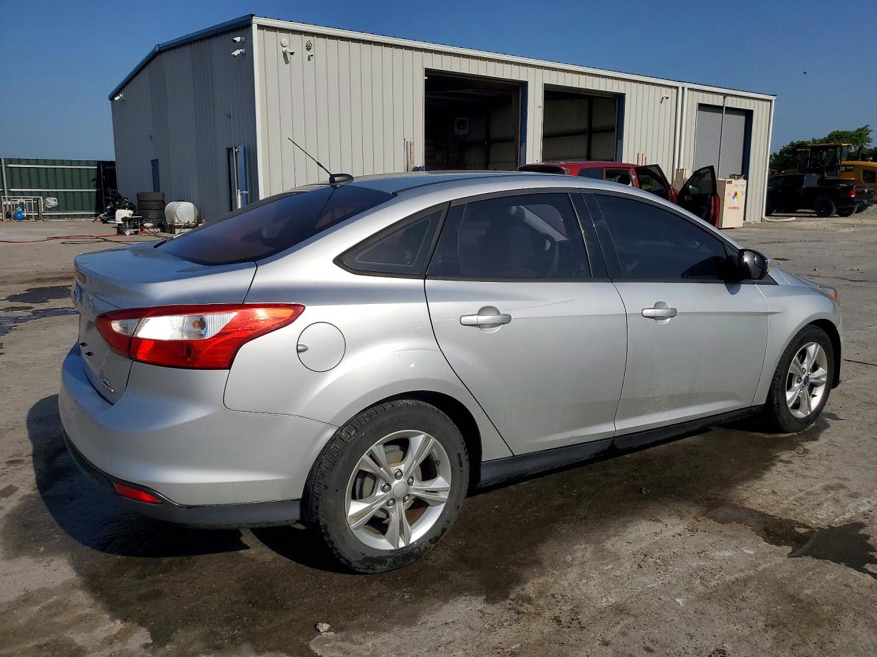 2013 Ford Focus Se Silver vin: 1FADP3F2XDL225107