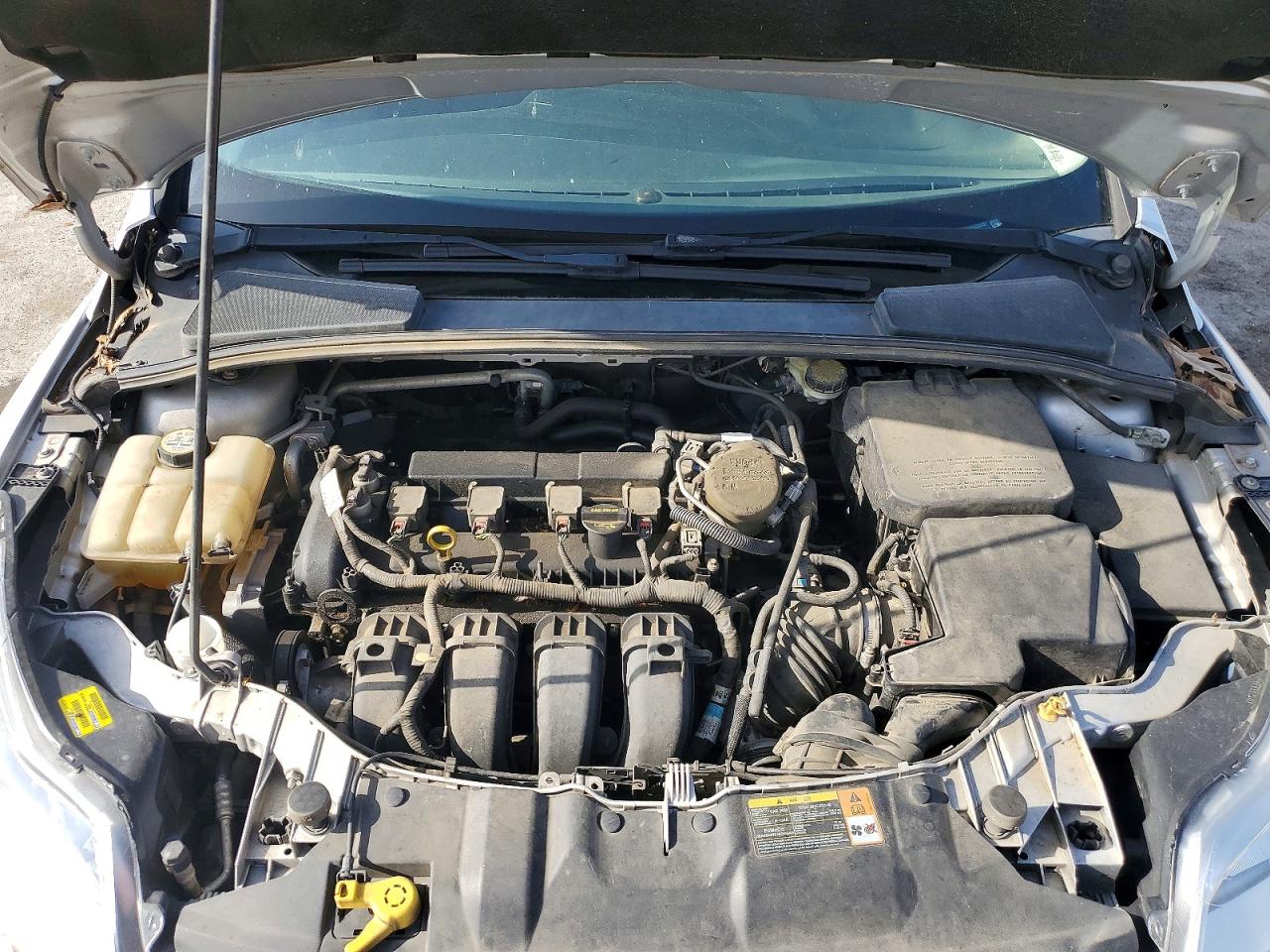 2013 Ford Focus Se Silver vin: 1FADP3F2XDL225107
