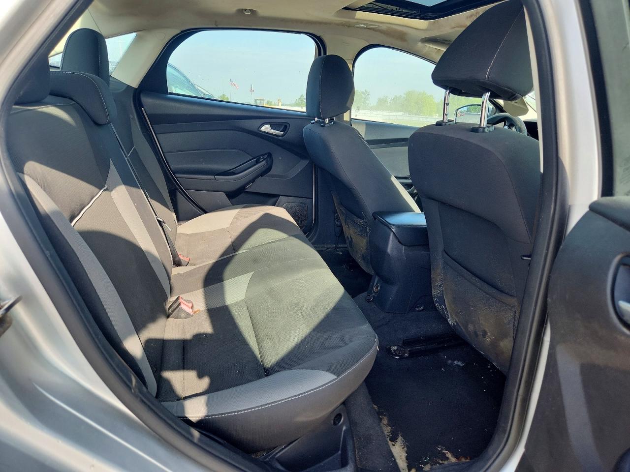 2013 Ford Focus Se Silver vin: 1FADP3F2XDL244367