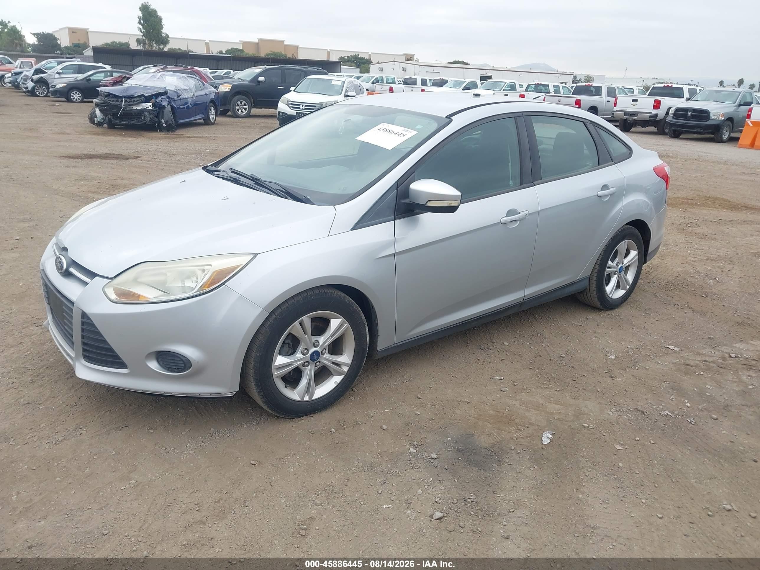 2013 Ford Focus Se Silver vin: 1FADP3F2XDL266644