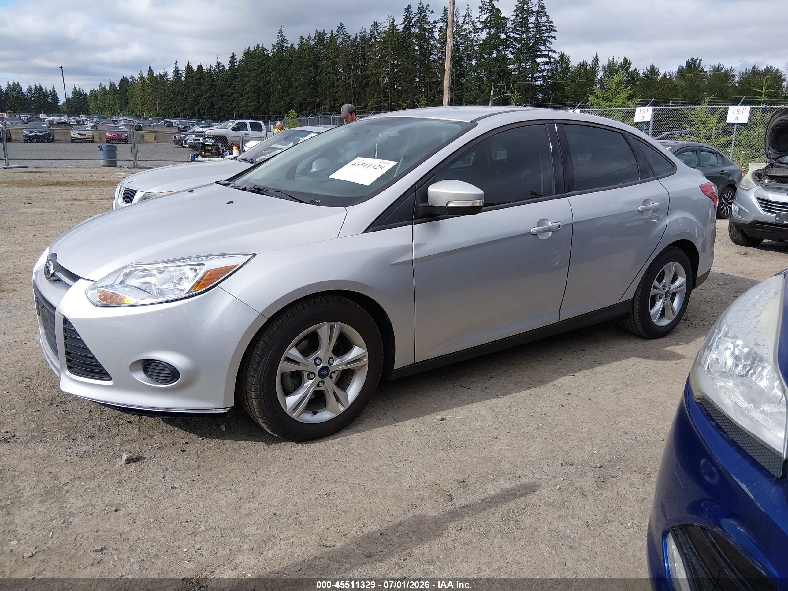 2013 Ford Focus Se Silver vin: 1FADP3F2XDL271620