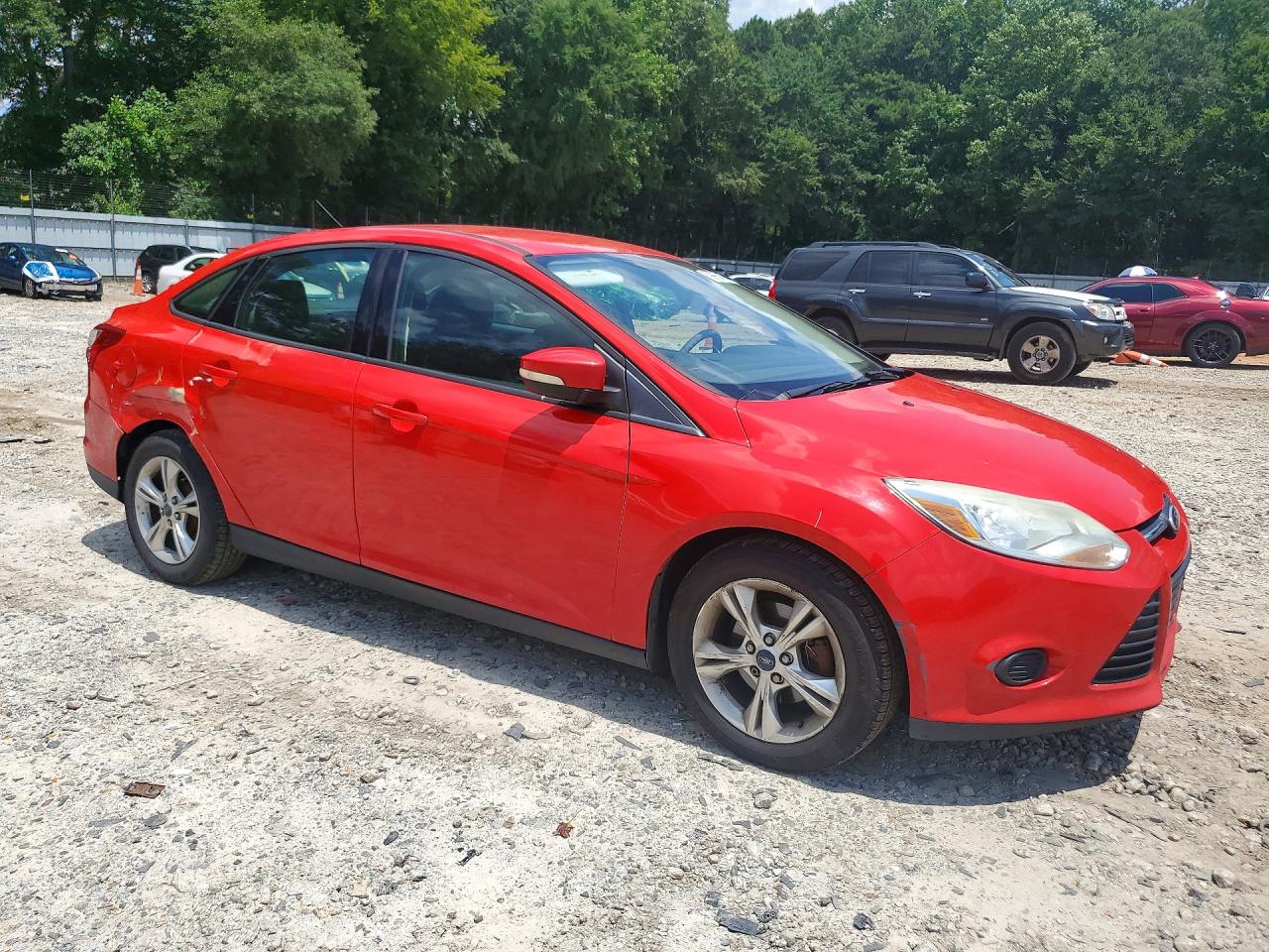 2013 Ford Focus Se Red vin: 1FADP3F2XDL278390