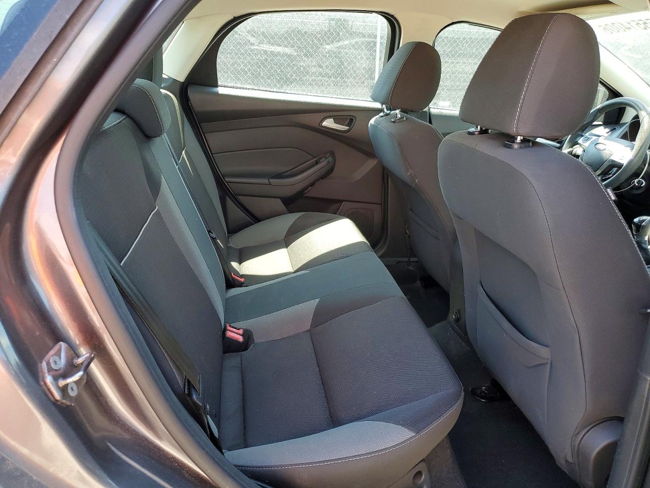 2013 Ford Focus Se Gray vin: 1FADP3F2XDL305376
