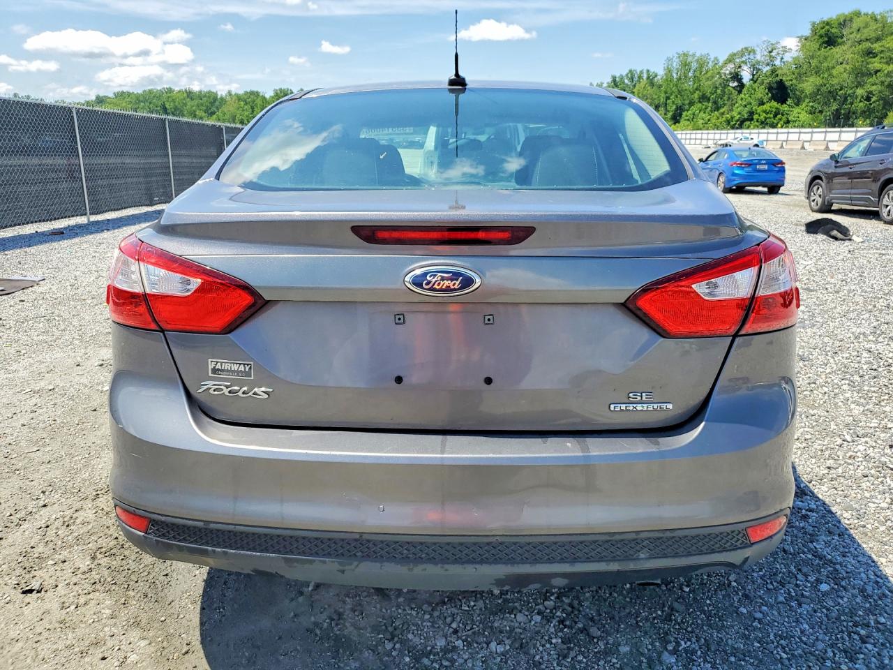 2013 Ford Focus Se Gray vin: 1FADP3F2XDL305376