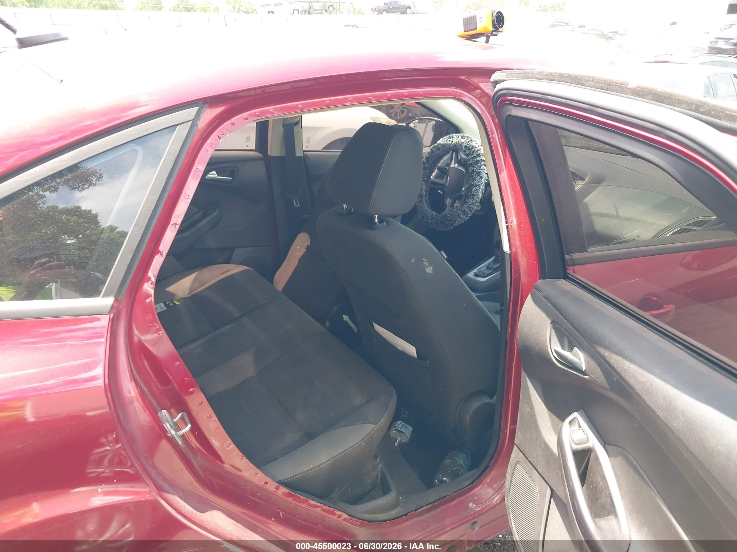 2013 Ford Focus Se Maroon vin: 1FADP3F2XDL315390