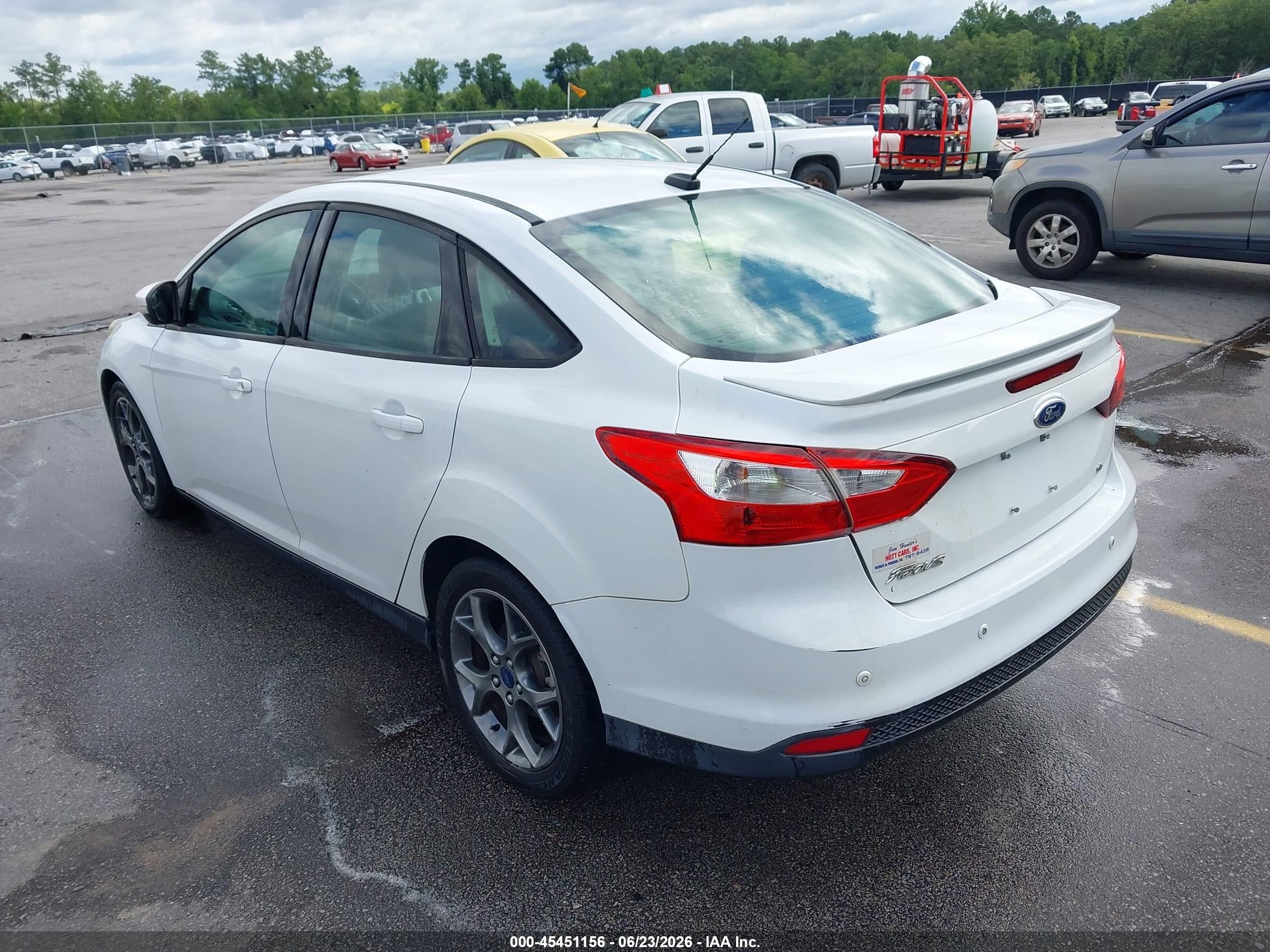 2013 Ford Focus Se White vin: 1FADP3F2XDL326261