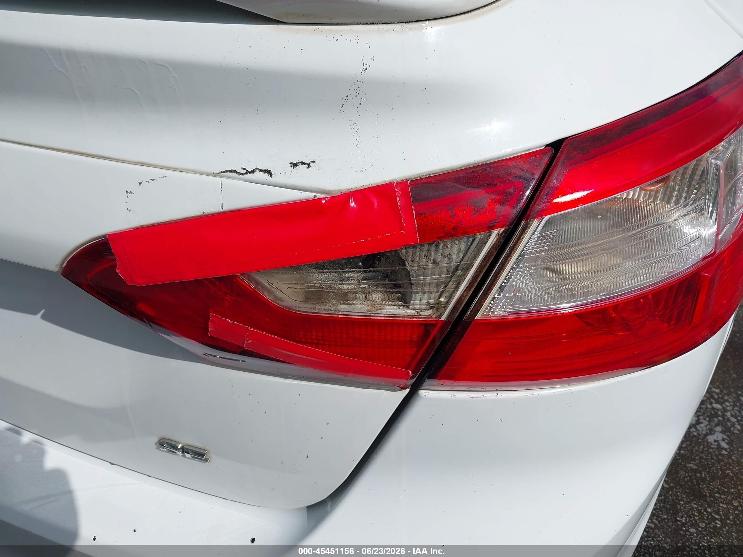2013 Ford Focus Se White vin: 1FADP3F2XDL326261