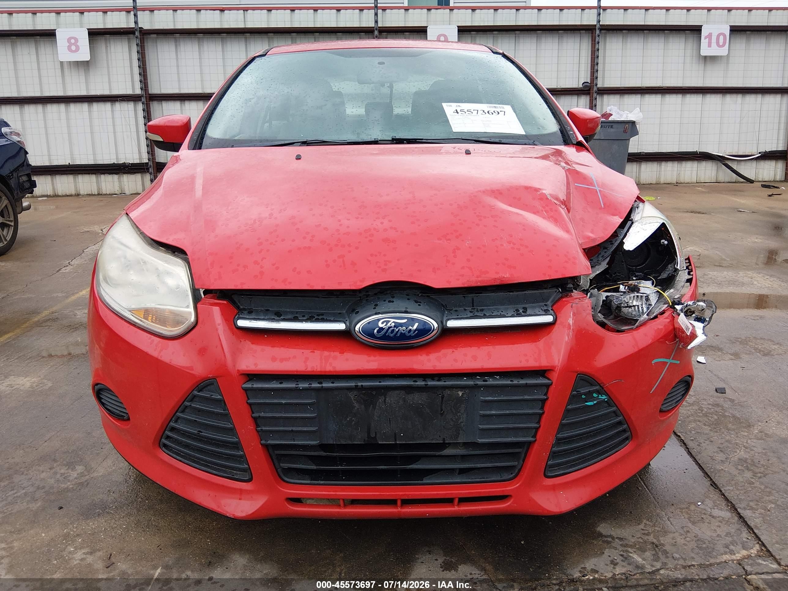 2013 Ford Focus Se Red vin: 1FADP3F2XDL334036