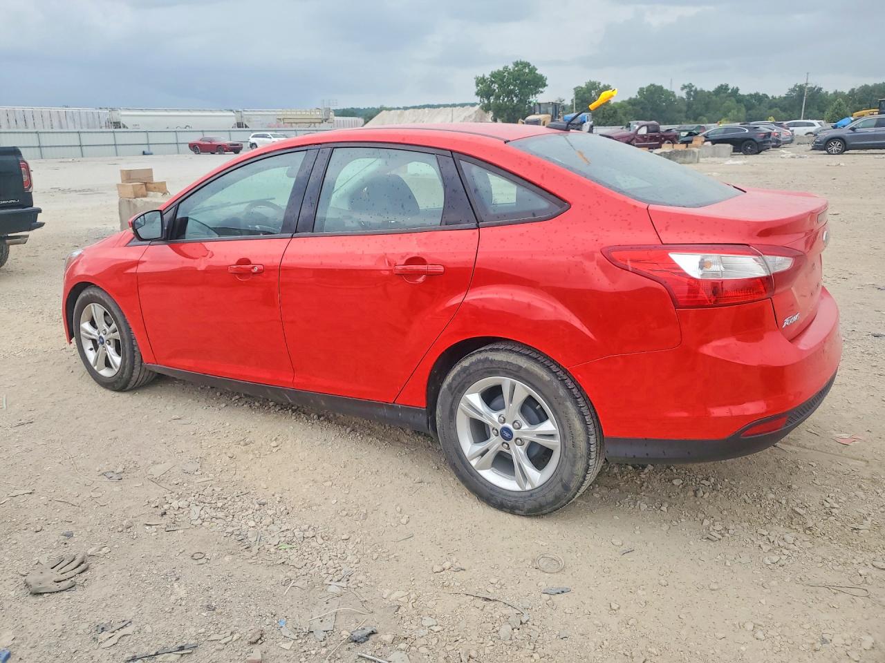 2013 Ford Focus Se Red vin: 1FADP3F2XDL362354