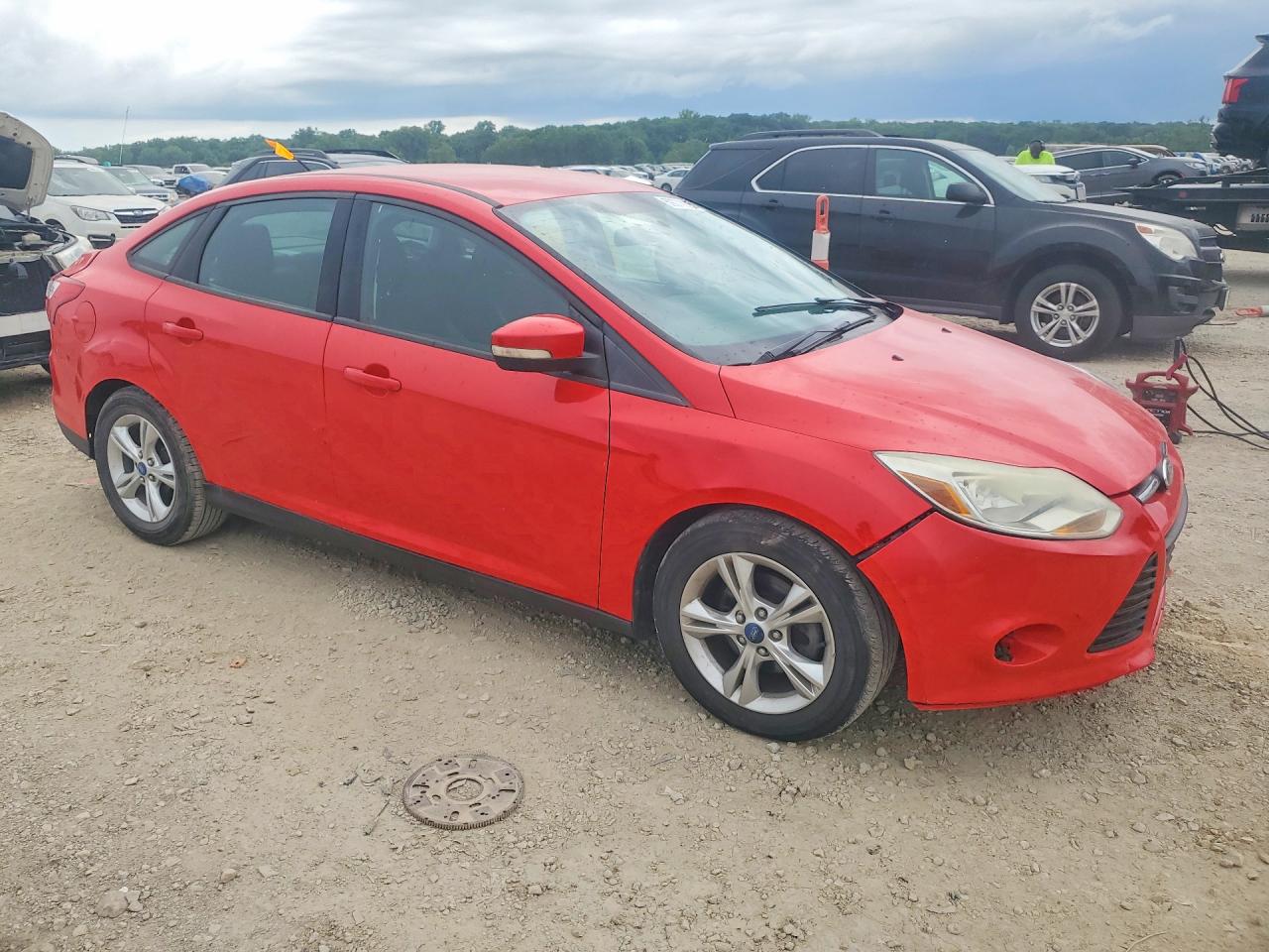 2013 Ford Focus Se Red vin: 1FADP3F2XDL362354