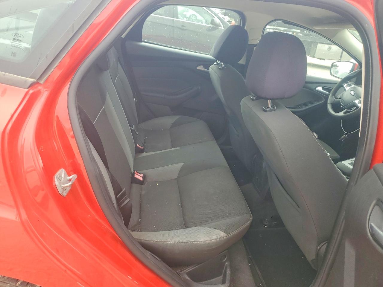 2013 Ford Focus Se Red vin: 1FADP3F2XDL362354