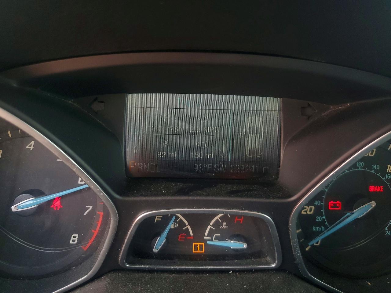 2013 Ford Focus Se Red vin: 1FADP3F2XDL362354