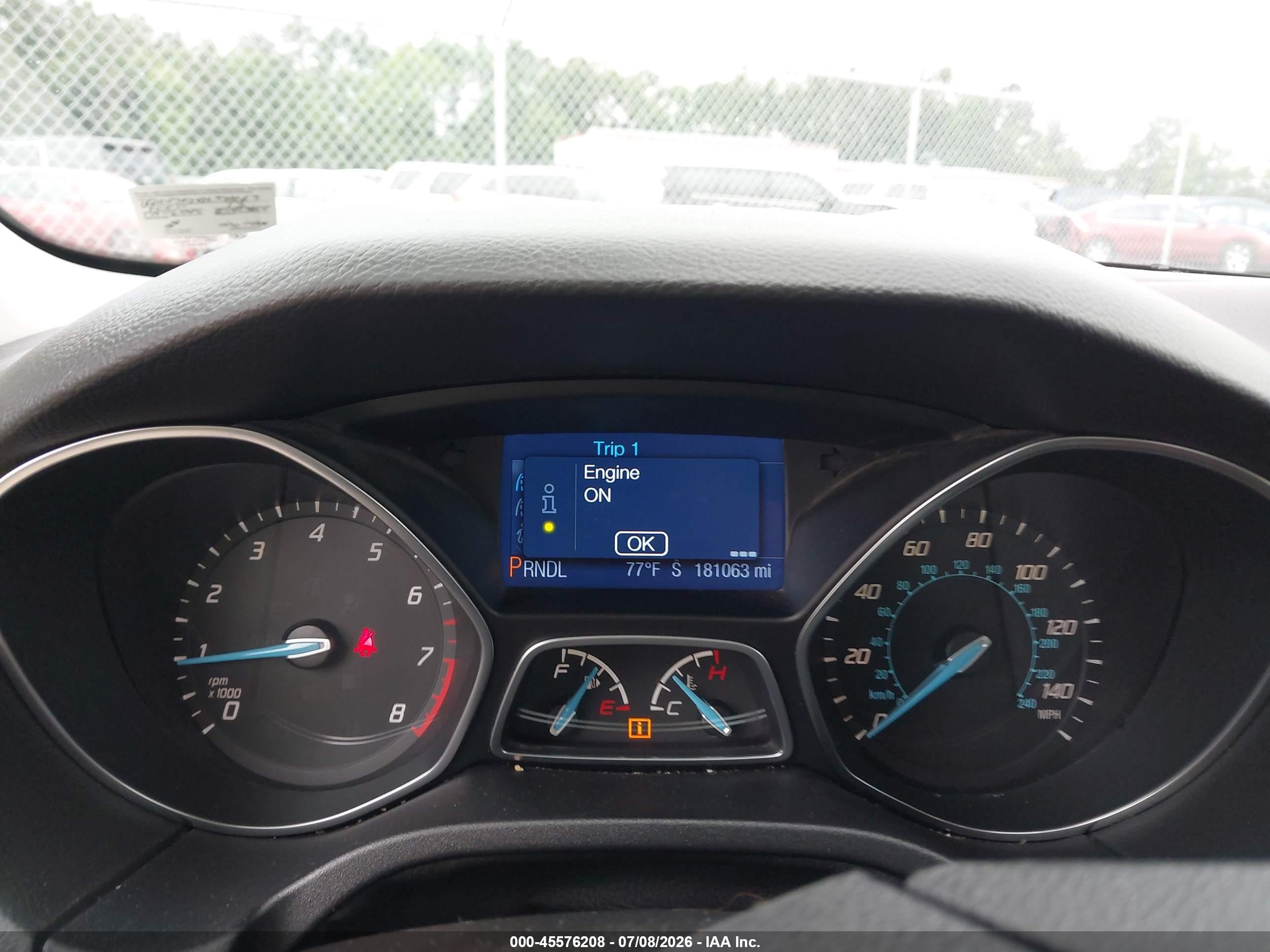 2013 Ford Focus Se Серый vin: 1FADP3F2XDL370003