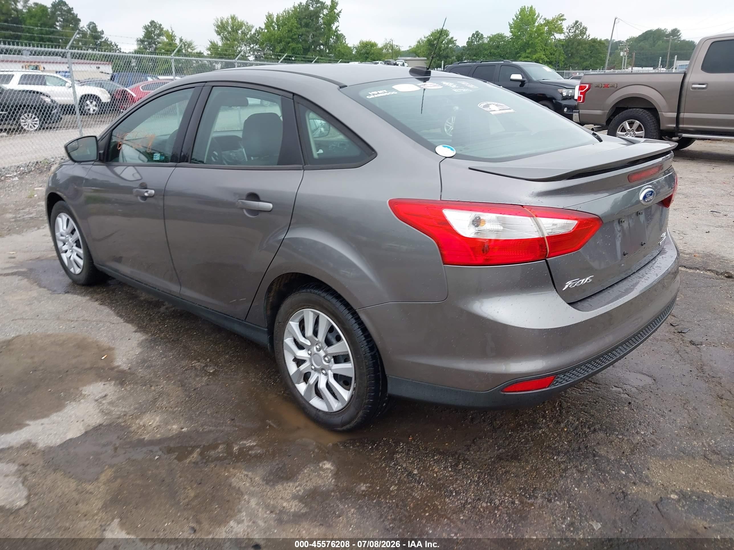 2013 Ford Focus Se Серый vin: 1FADP3F2XDL370003