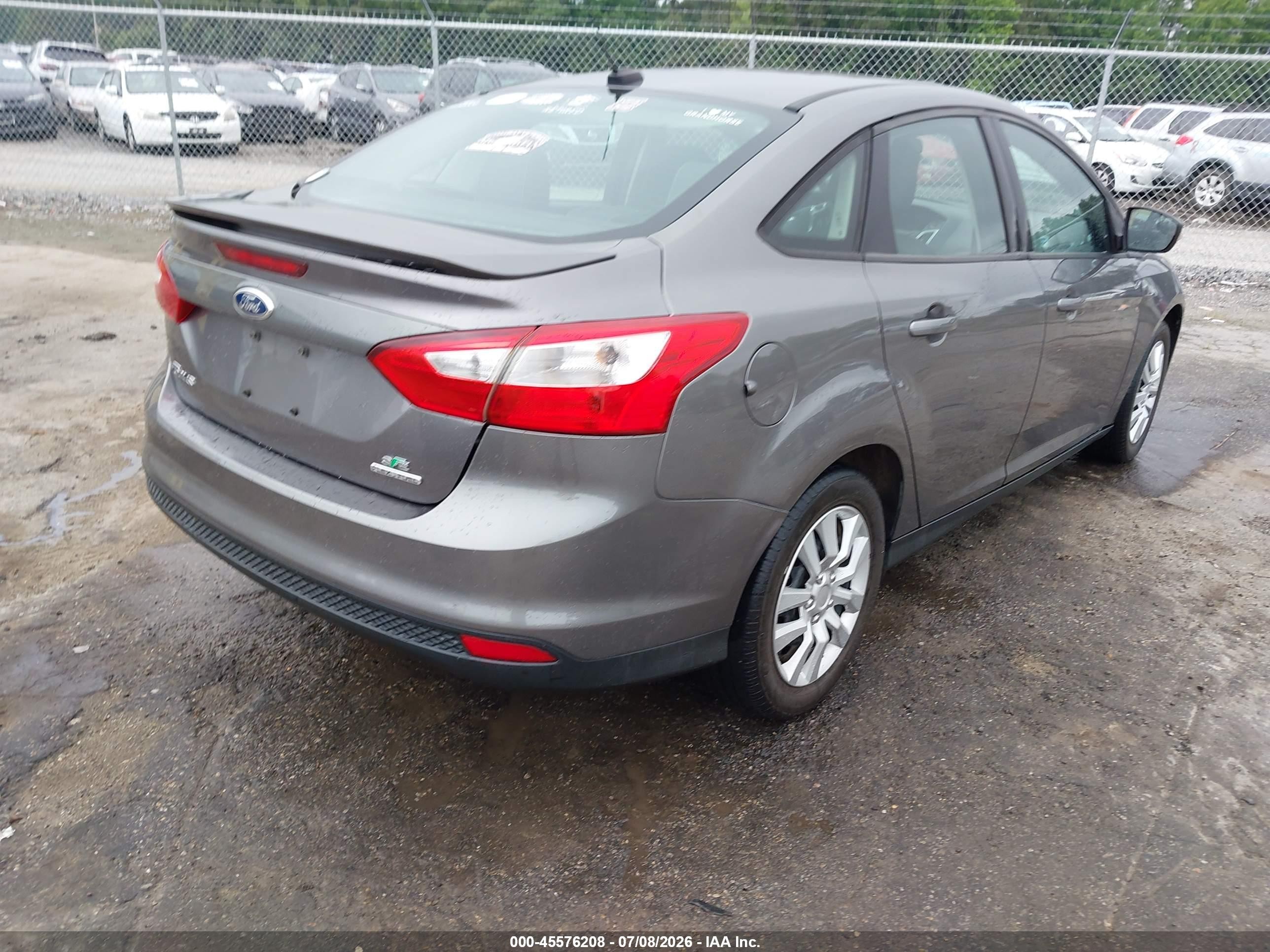 2013 Ford Focus Se Серый vin: 1FADP3F2XDL370003