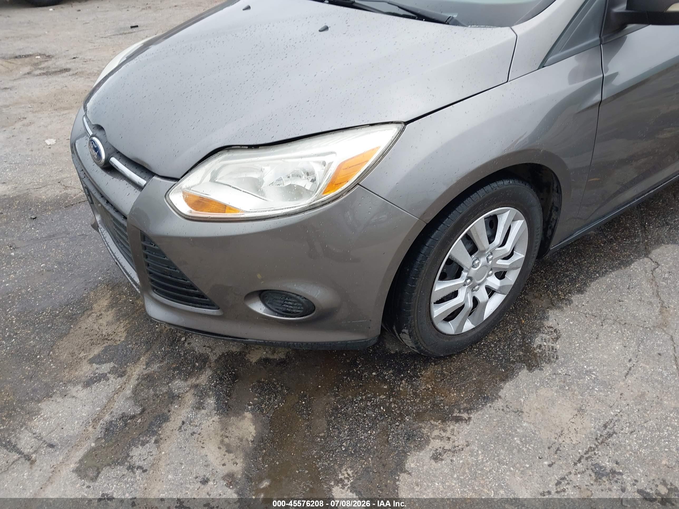 2013 Ford Focus Se Серый vin: 1FADP3F2XDL370003