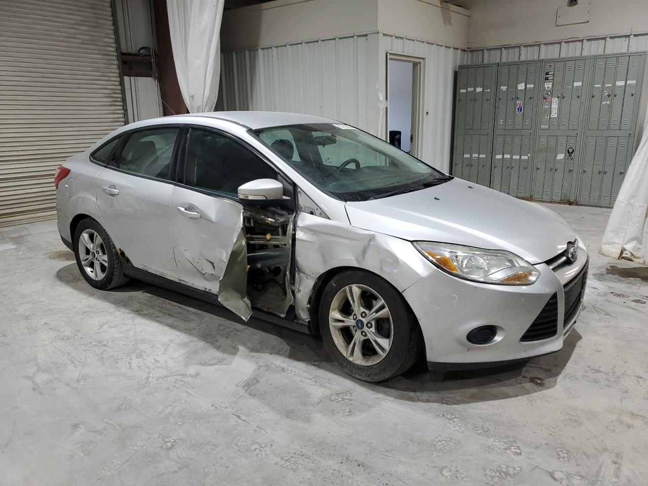 2014 Ford Focus Se Silver vin: 1FADP3F2XEL128376