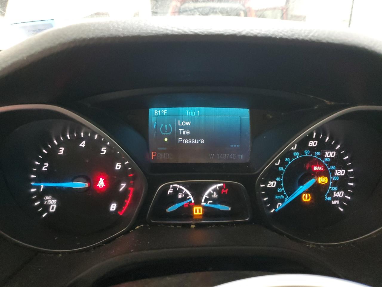 2014 Ford Focus Se Silver vin: 1FADP3F2XEL128376