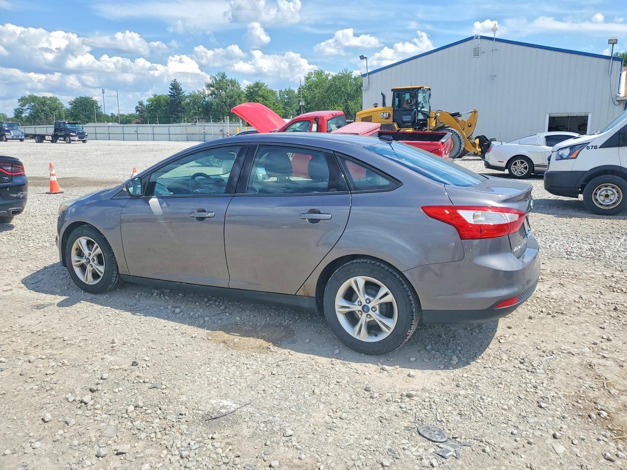 2014 Ford Focus Se Серый vin: 1FADP3F2XEL136378