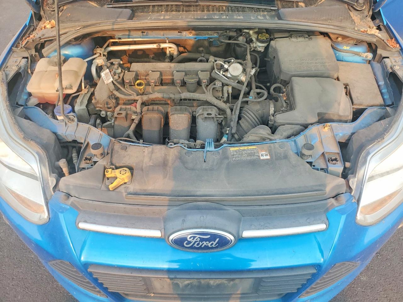 2014 Ford Focus Se Blue vin: 1FADP3F2XEL143394