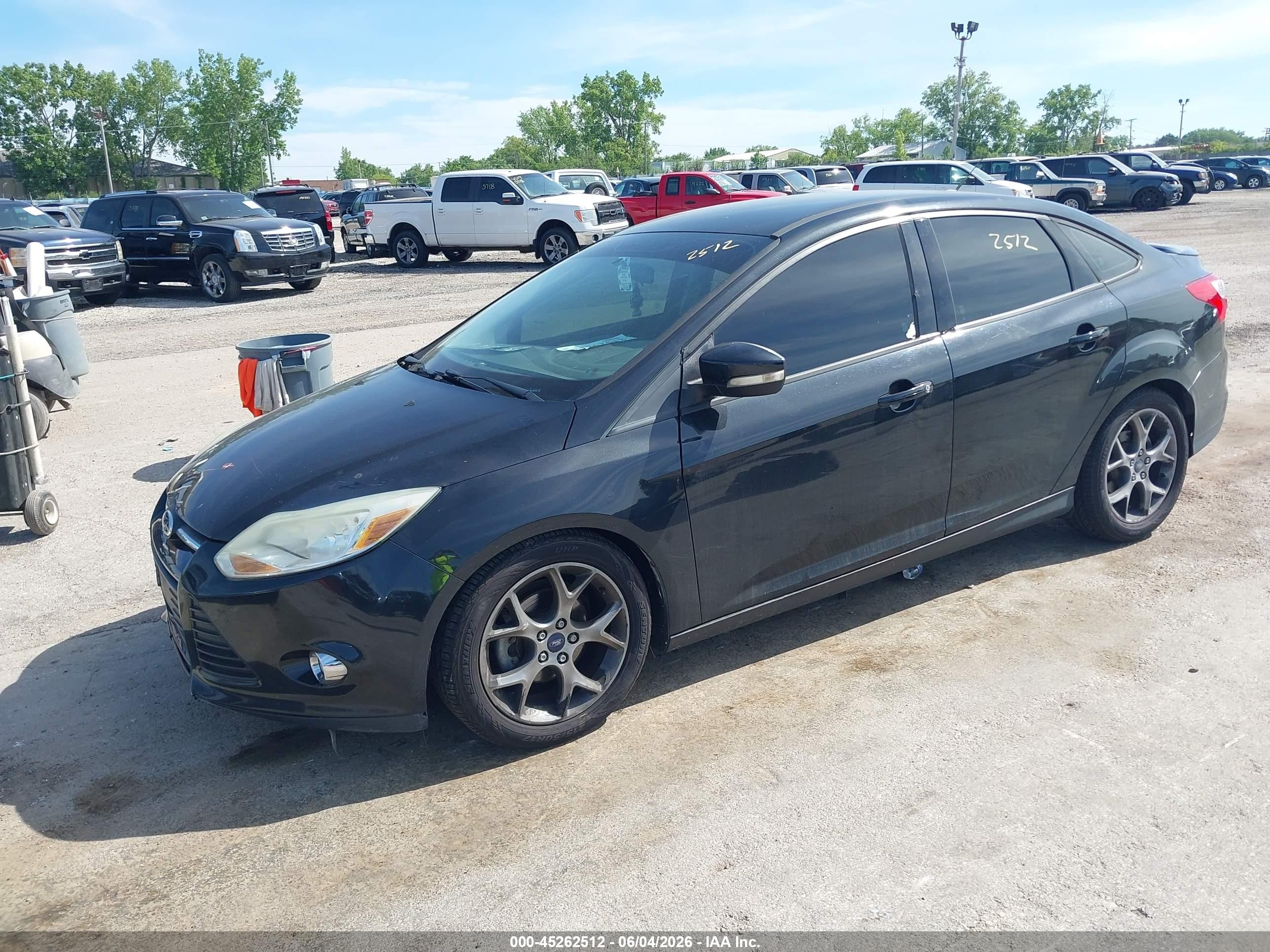 2014 Ford Focus Se Черный vin: 1FADP3F2XEL154797