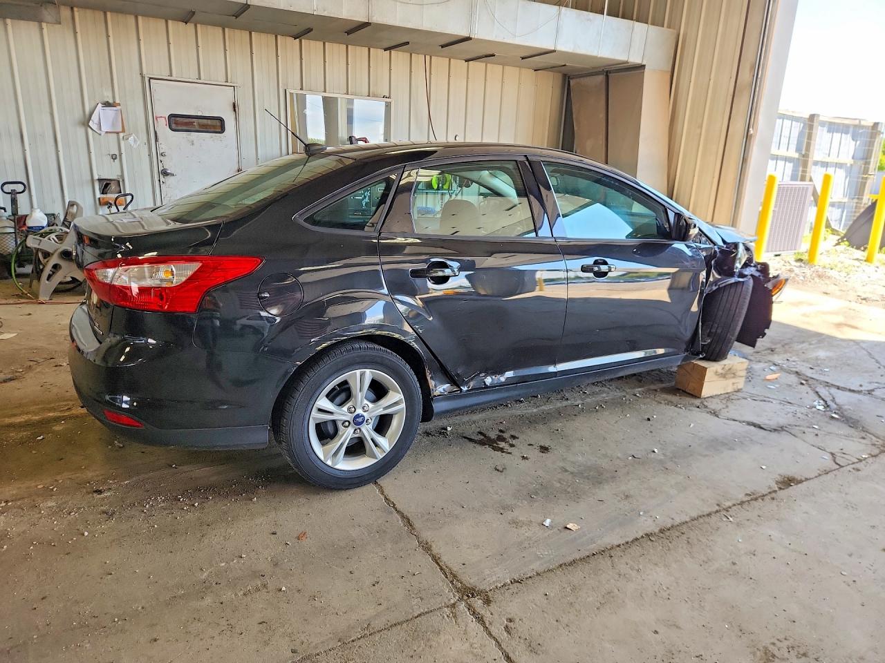 2014 Ford Focus Se Black vin: 1FADP3F2XEL160227