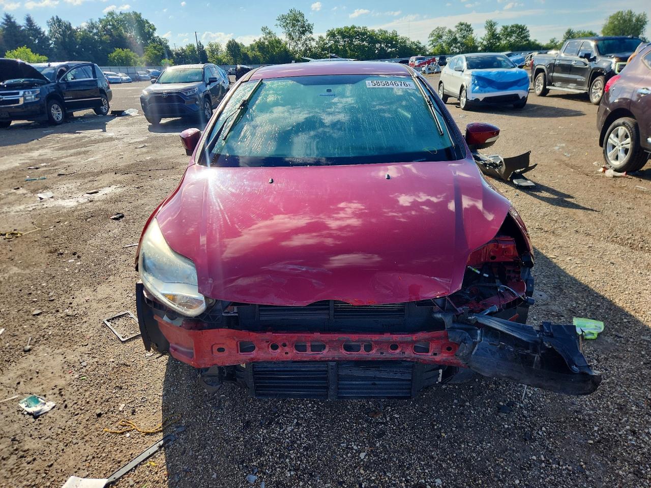 2014 Ford Focus Se Red vin: 1FADP3F2XEL181160