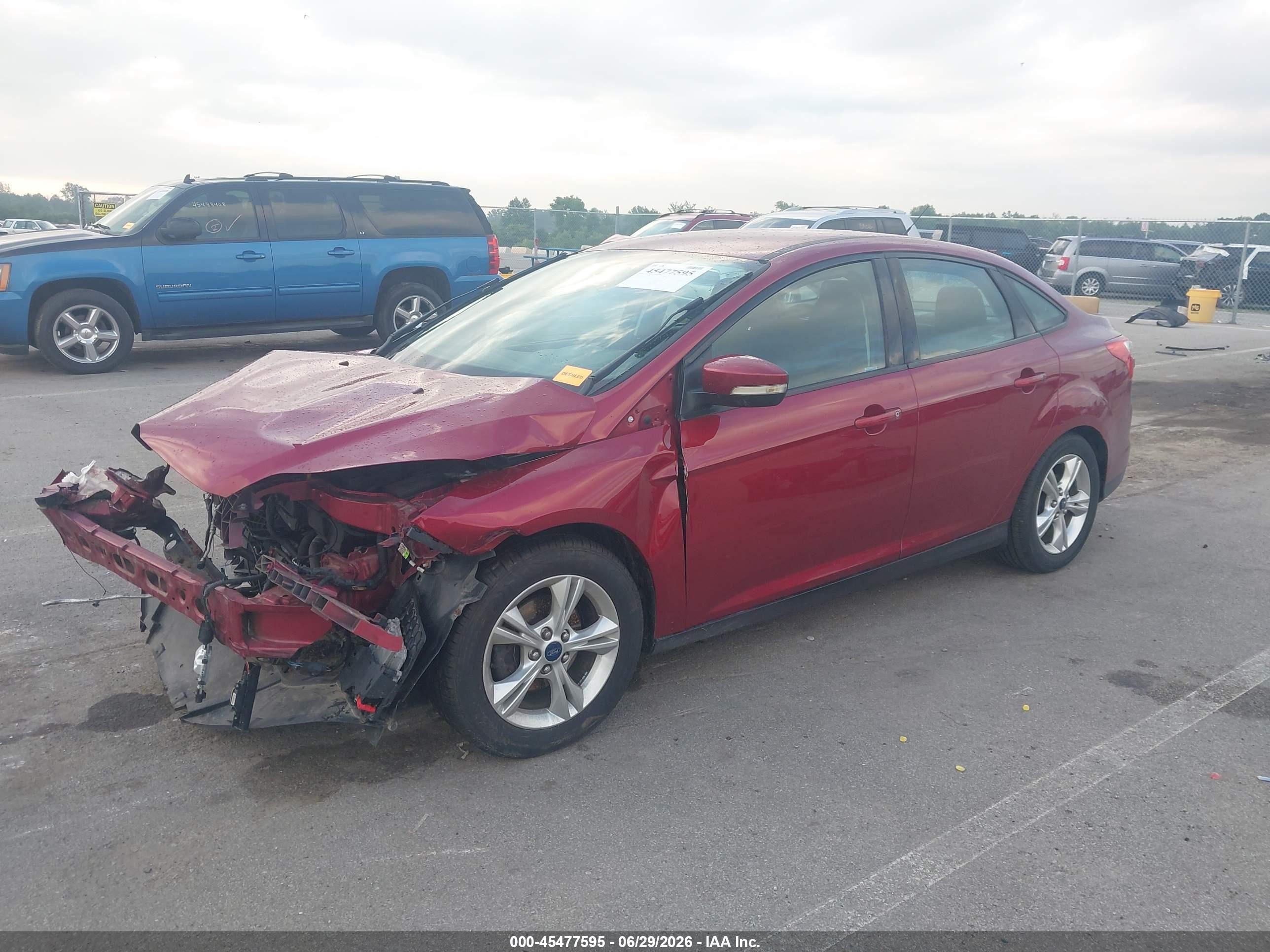 2014 Ford Focus Se Red vin: 1FADP3F2XEL193440