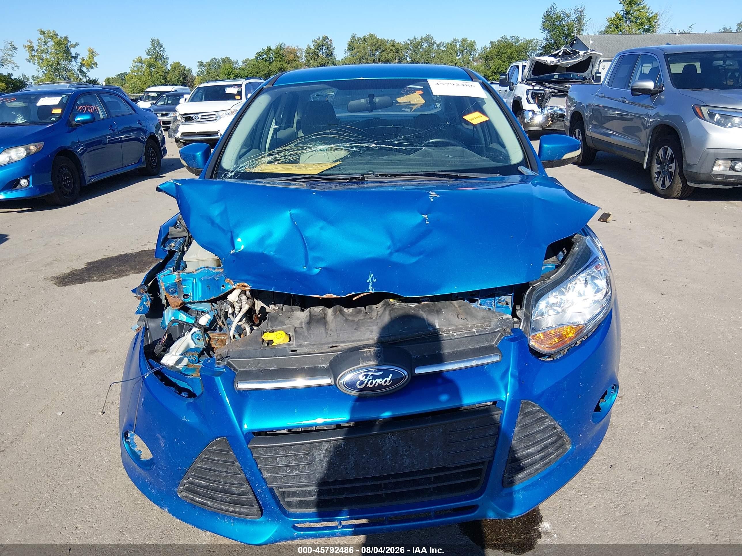 2014 Ford Focus Se Blue vin: 1FADP3F2XEL205764