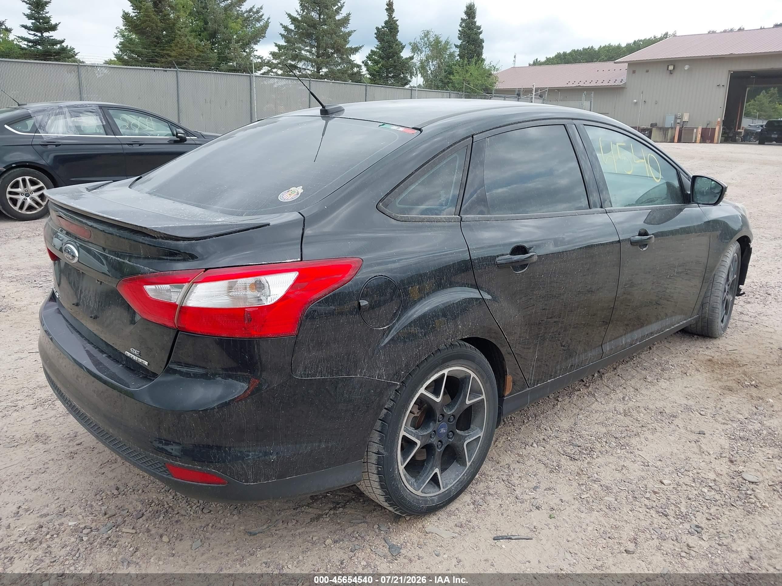2014 Ford Focus Se Черный vin: 1FADP3F2XEL216943