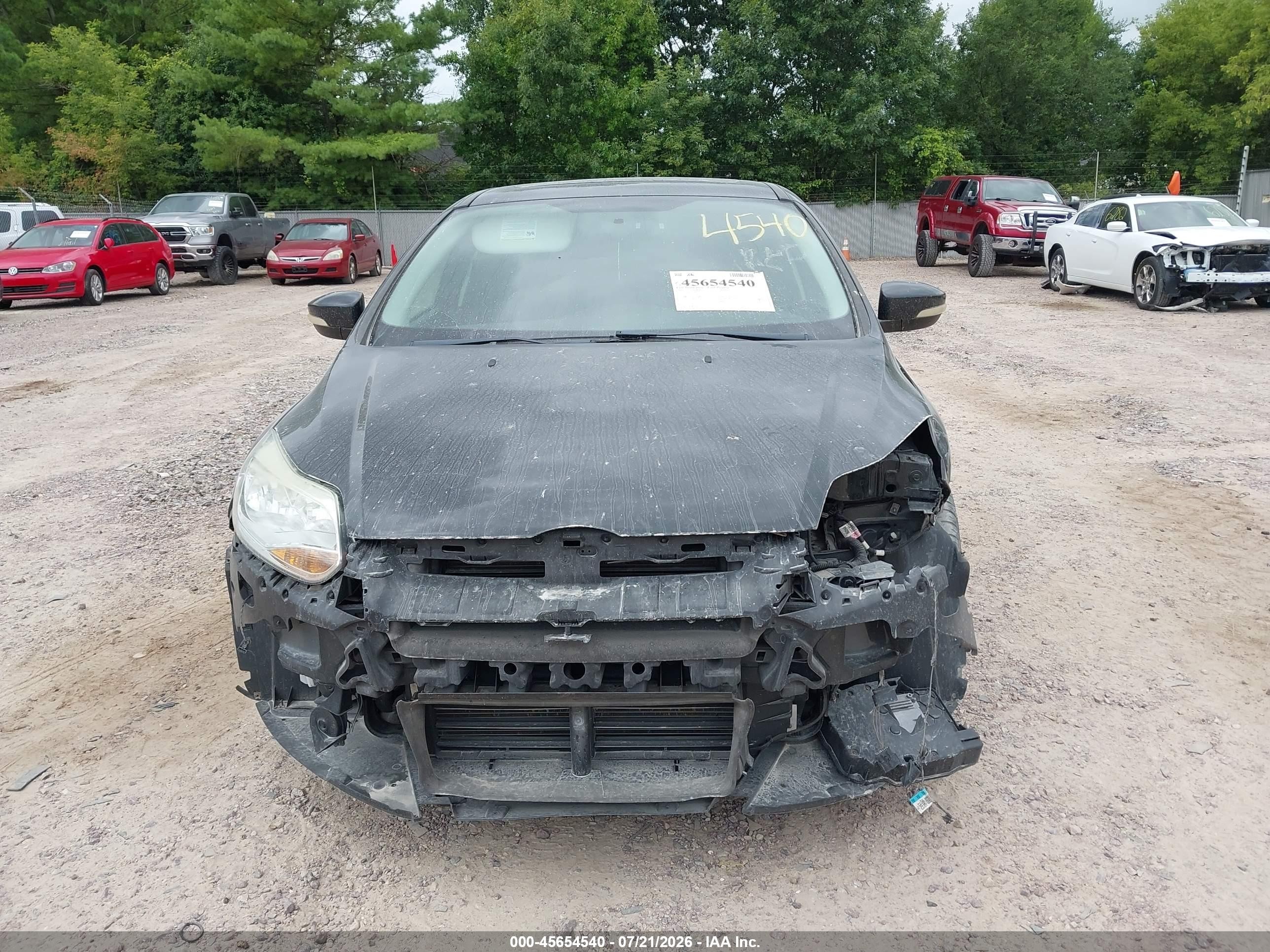 2014 Ford Focus Se Черный vin: 1FADP3F2XEL216943