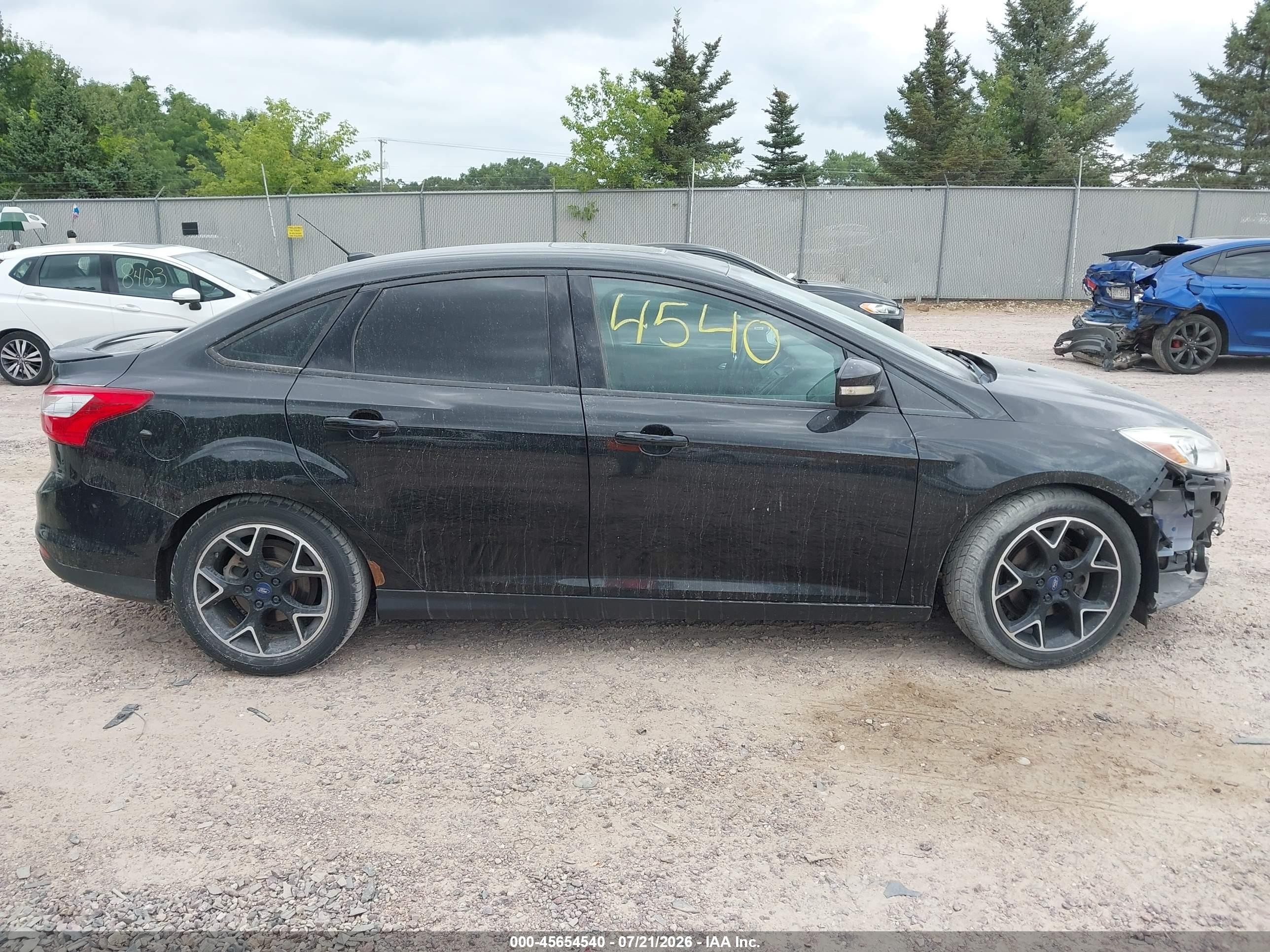 2014 Ford Focus Se Черный vin: 1FADP3F2XEL216943