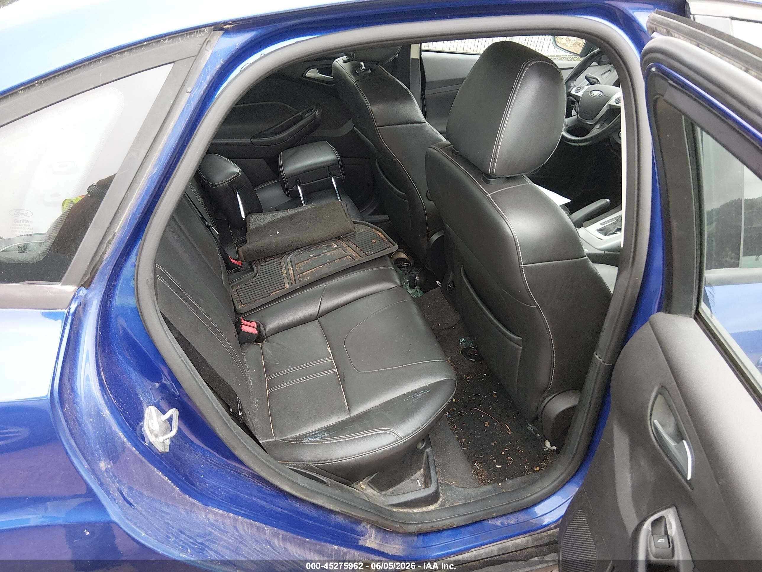 2014 Ford Focus Se Blue vin: 1FADP3F2XEL219132