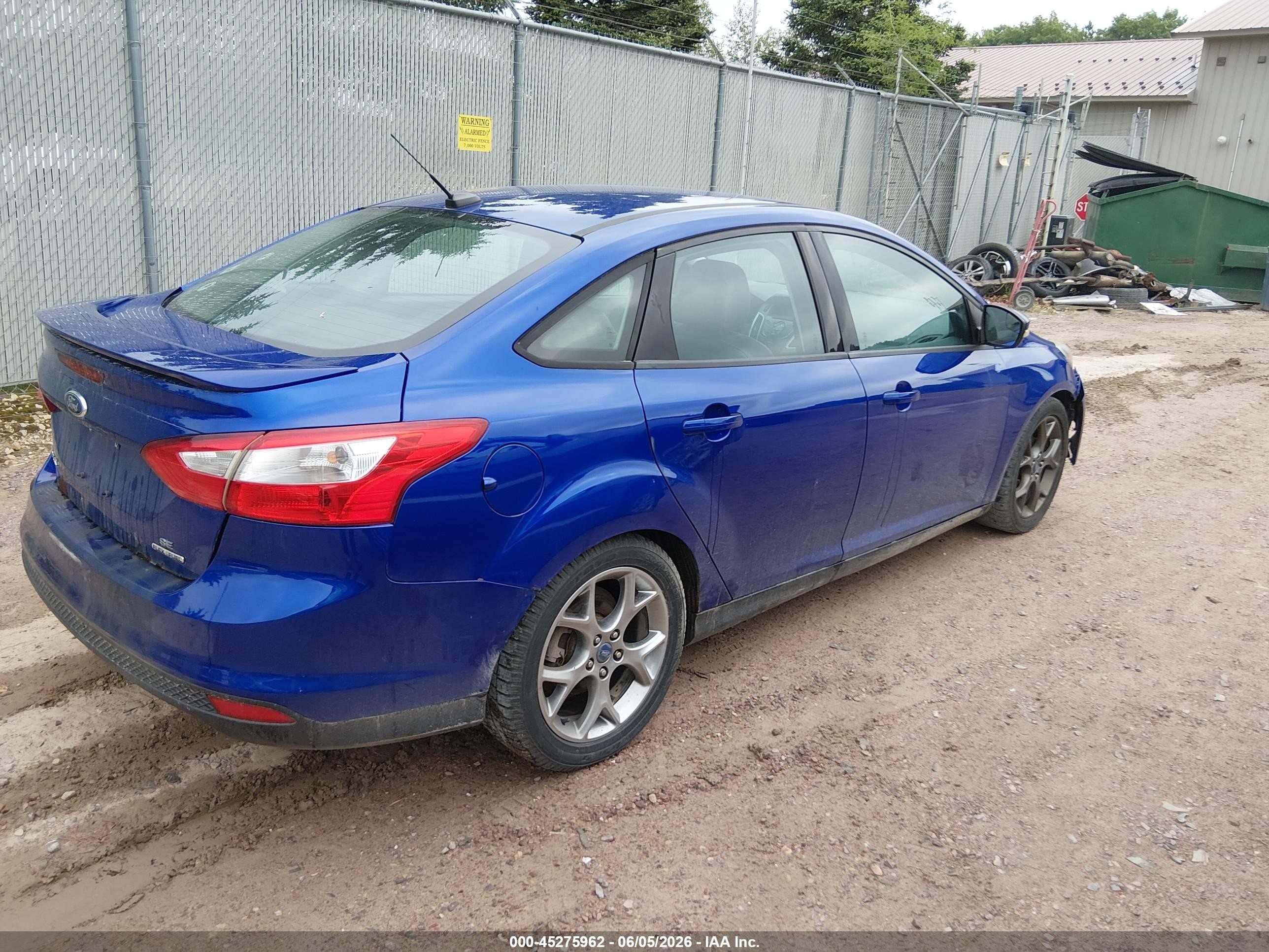 2014 Ford Focus Se Blue vin: 1FADP3F2XEL219132