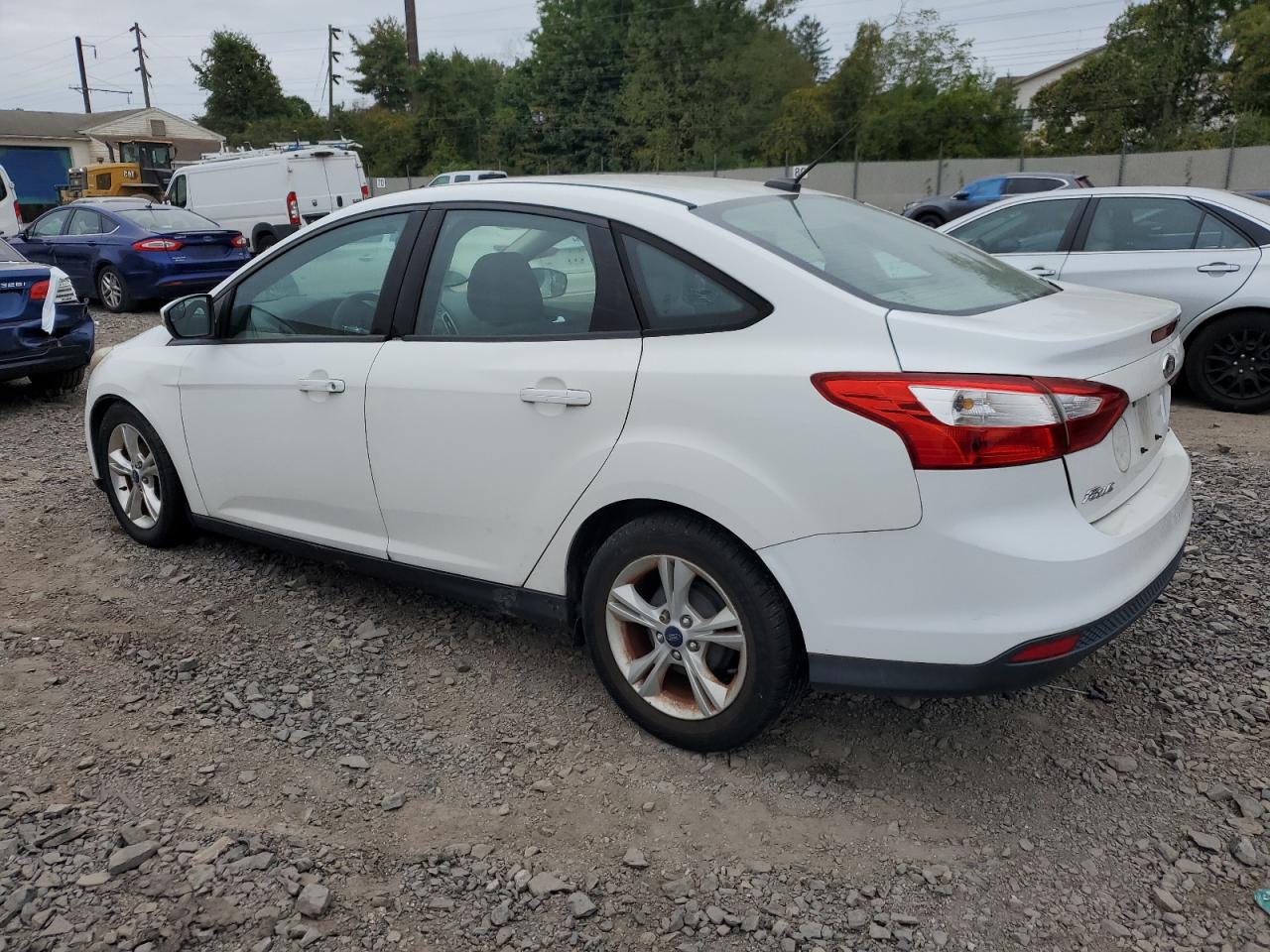 2014 Ford Focus Se White vin: 1FADP3F2XEL226839