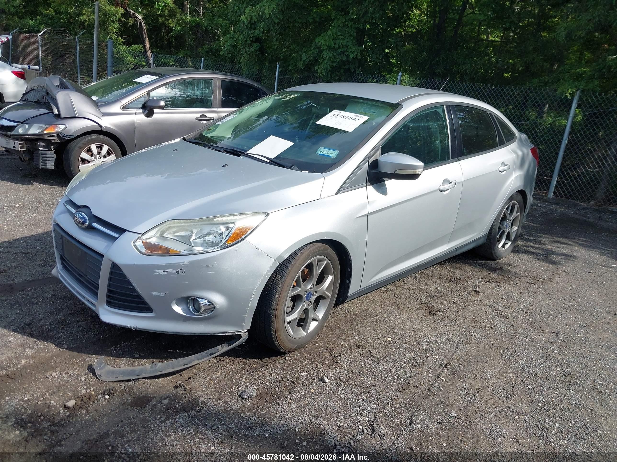 2014 Ford Focus Se Silver vin: 1FADP3F2XEL234021