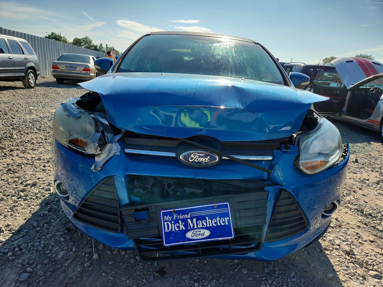 2014 Ford Focus Se Blue vin: 1FADP3F2XEL235539