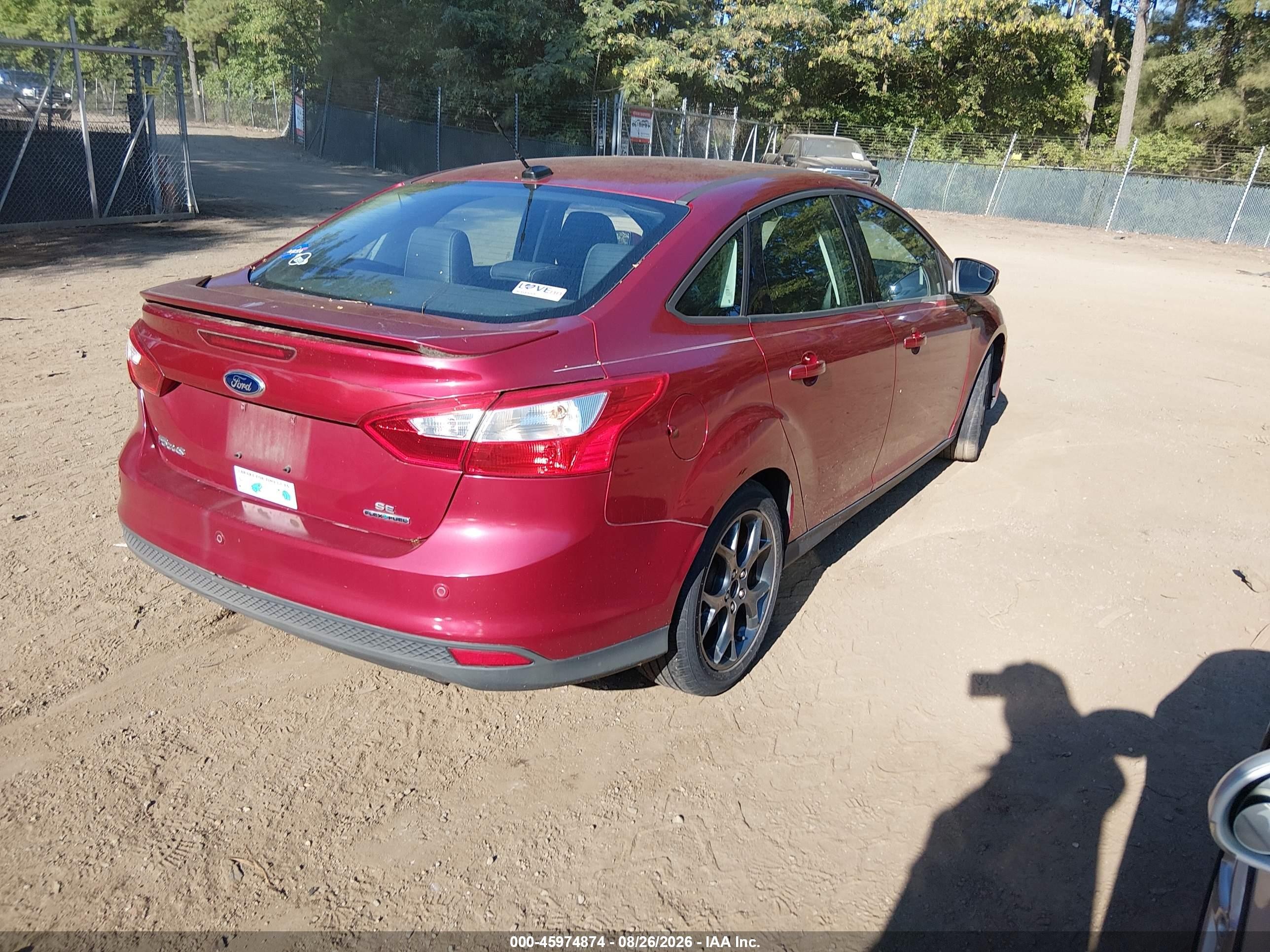 2014 Ford Focus Se Red vin: 1FADP3F2XEL241406