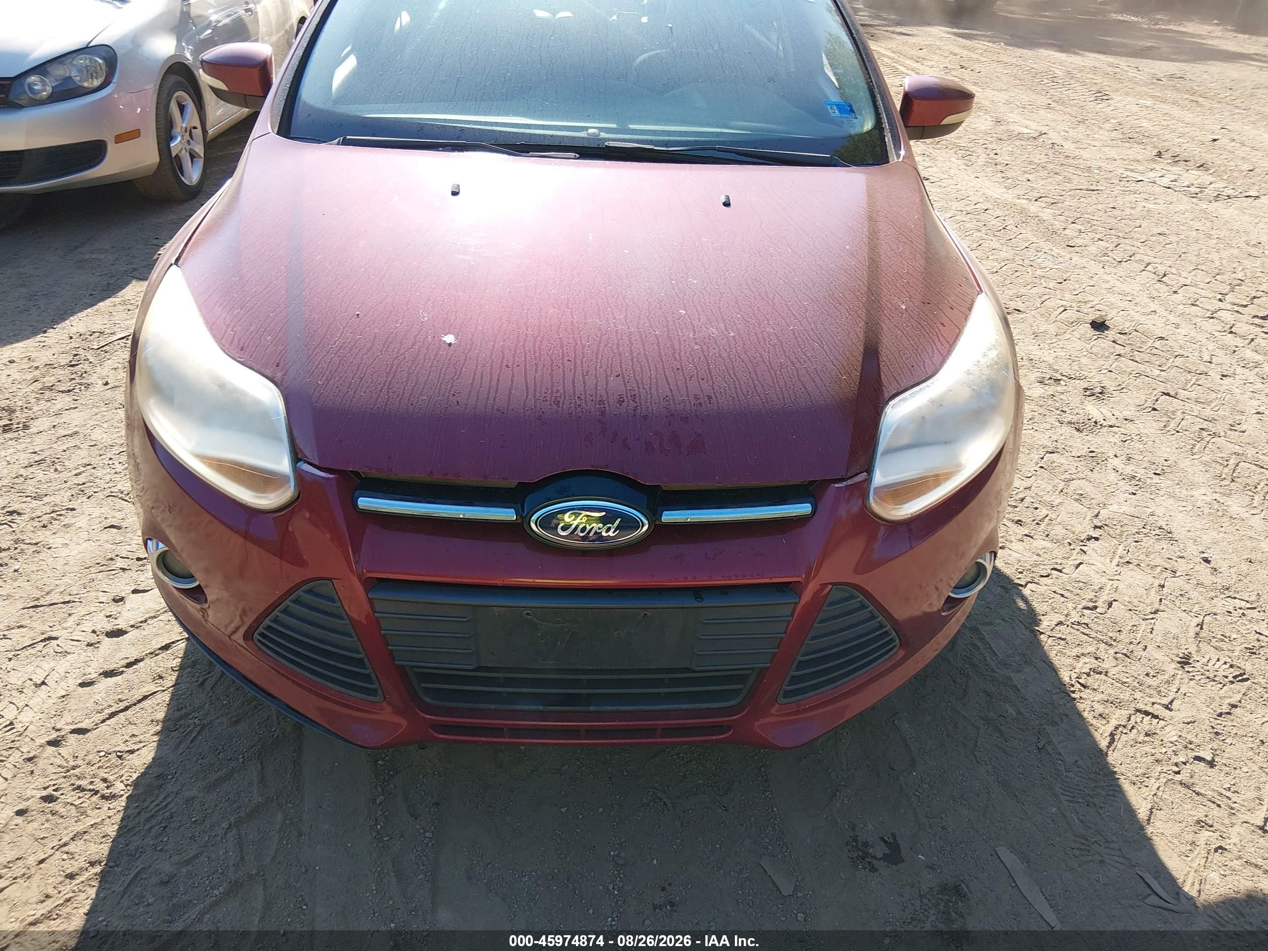 2014 Ford Focus Se Red vin: 1FADP3F2XEL241406