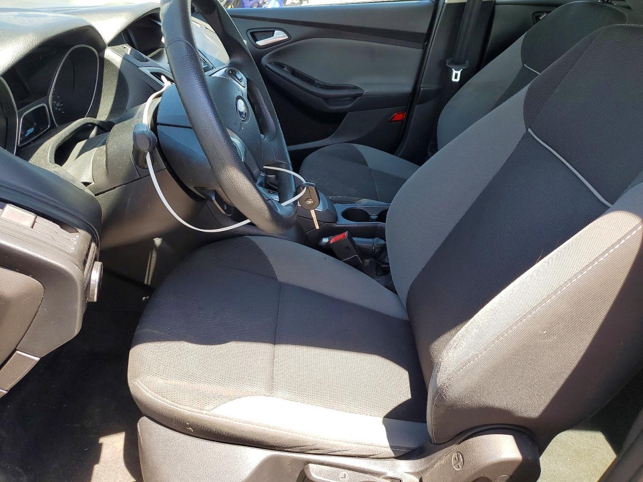 2014 Ford Focus Se Gray vin: 1FADP3F2XEL243219
