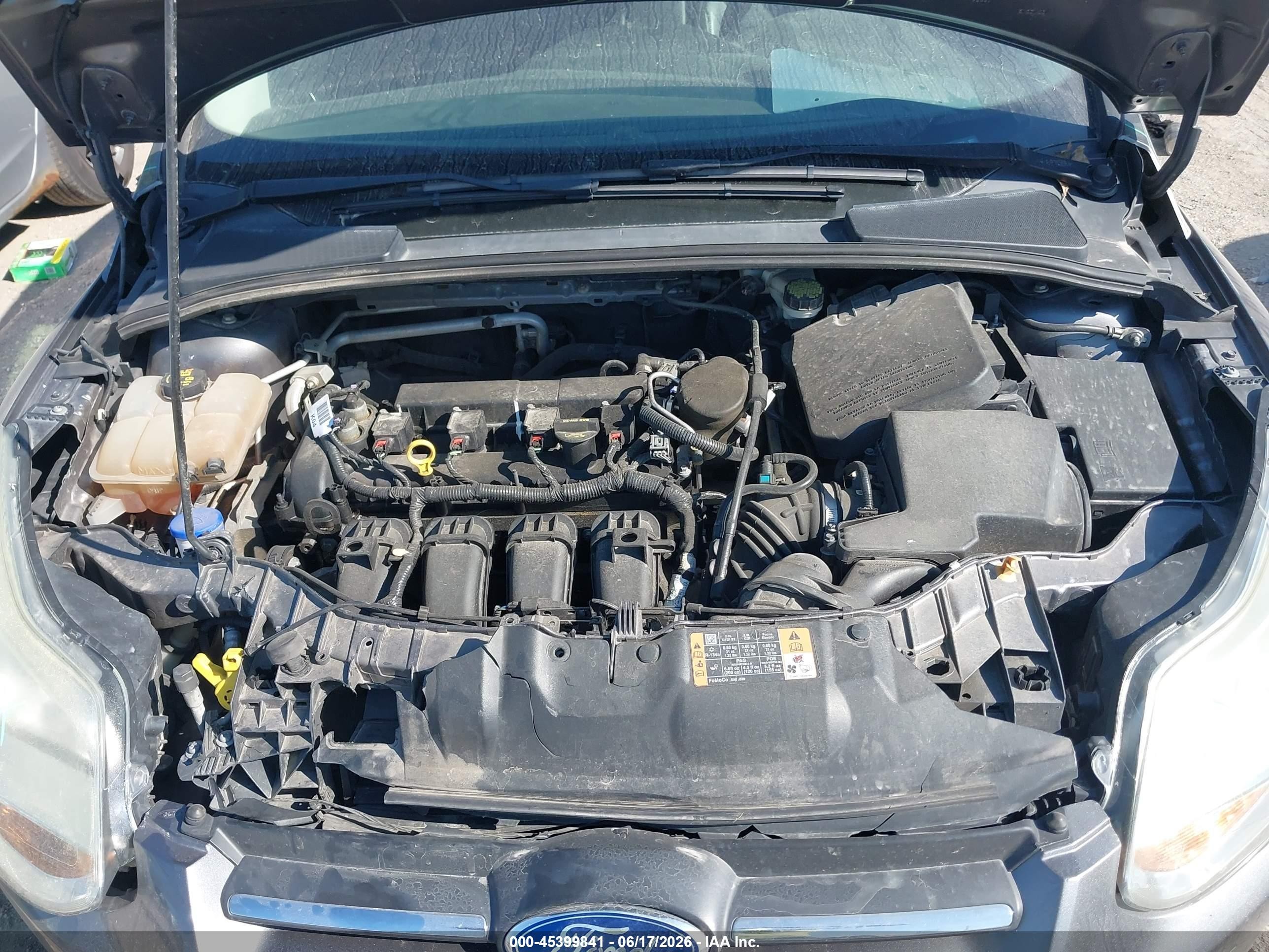 2014 Ford Focus Se Серый vin: 1FADP3F2XEL305234