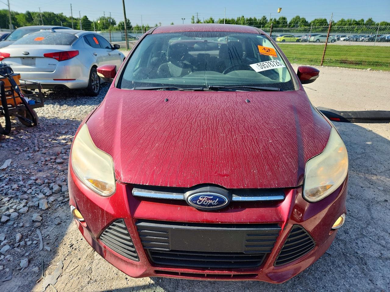 2014 Ford Focus Se Красный vin: 1FADP3F2XEL310904