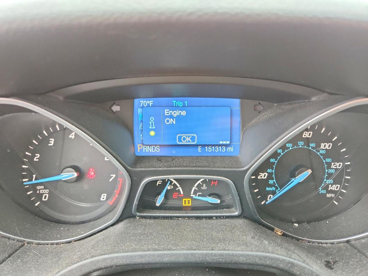 2014 Ford Focus Se Red vin: 1FADP3F2XEL318176
